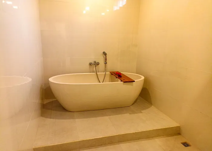 Rapid - 1 Bedroom *